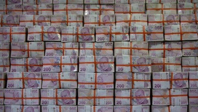 Milli Piyango Yılbaşı büyük ikramiyesi tam 200 milyon lira! Büyük ikramiye sana çıksa ilk olarak ne alırdın?