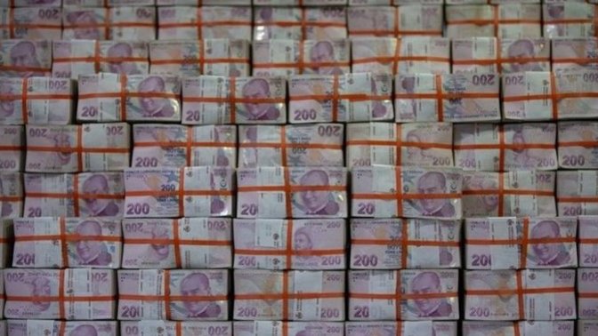 Milli Piyango Yılbaşı büyük ikramiyesi tam 200 milyon lira! Büyük ikramiye sana çıksa ilk olarak ne alırdın?