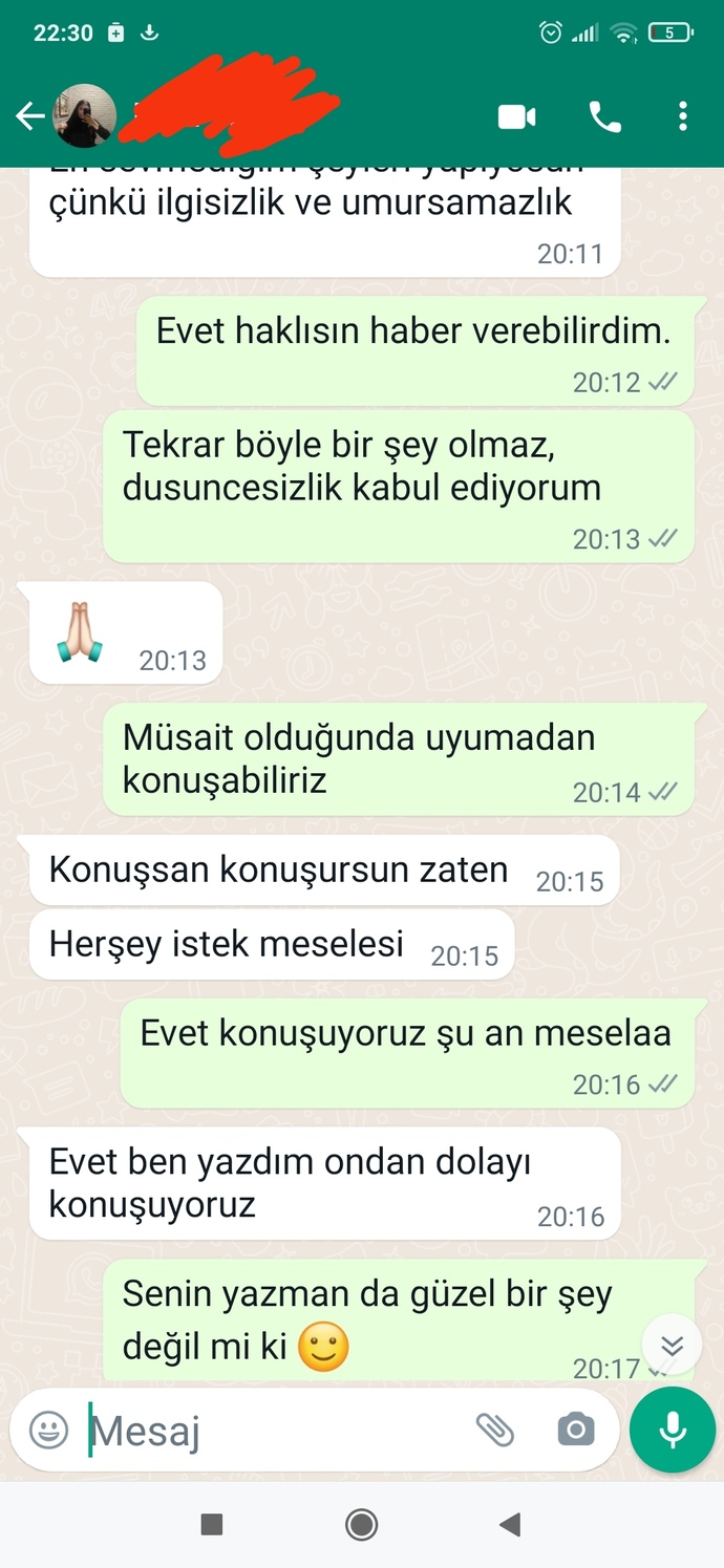 Sizce bu kızla konuşmayı kesmeli miyim?