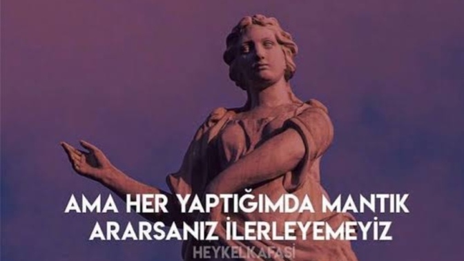 Sizinle ilişki yaşayacak biri için kapınızda yazan ilk kural nedir?