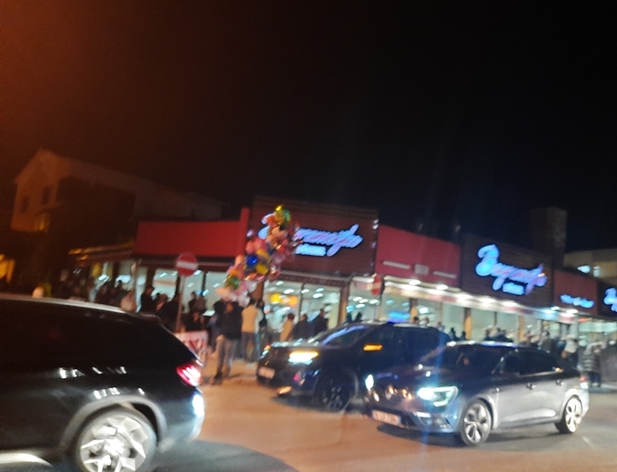 Döner yiyebilmek zenginlik göstergesi midir ülkemizde?