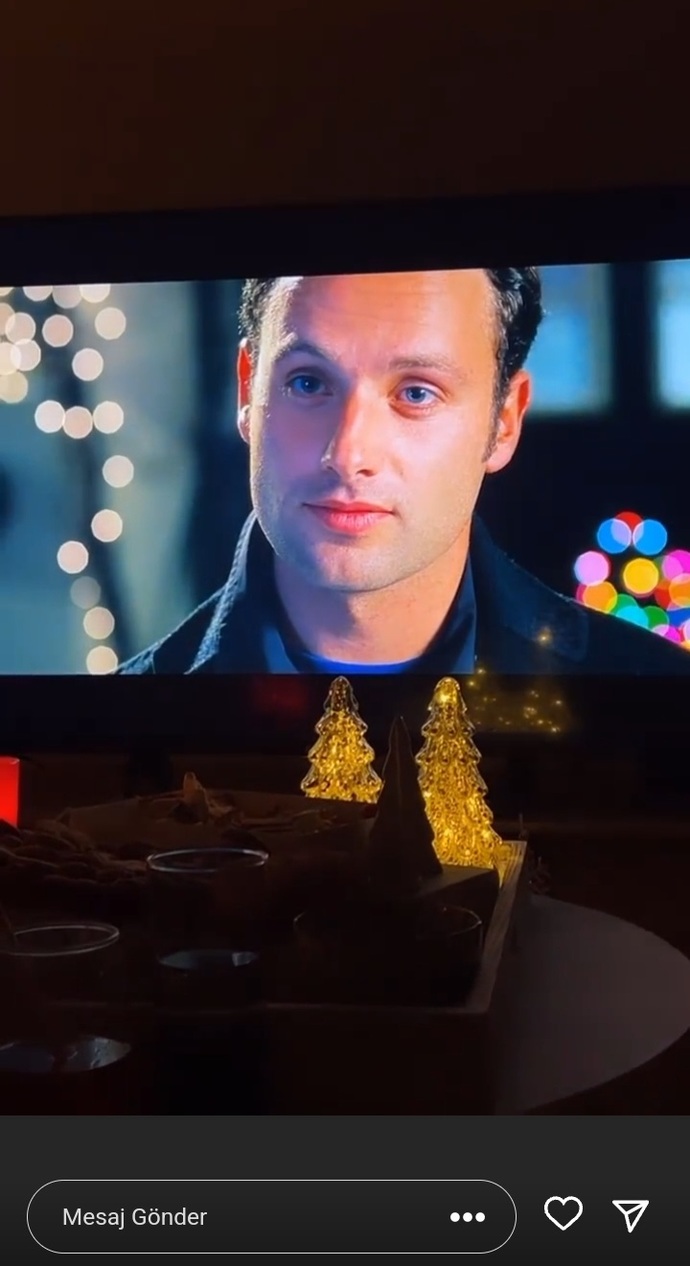 Bu adamin adı nedir bilirseniz? Hem hangi filme aittir?