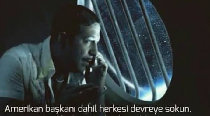 Yurt dışından gelen kargoyu iptal etmek istedim, ödeme yapmazsam FBI devreye girecekmiş. Dolandırıcı mı bu?