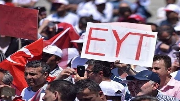 EYT yasası hakkında ne düşünüyorsunuz?