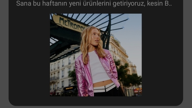 Bershka bana enteresan önerilerde bulunuyor, fazla mı ileri görüşlü ne?
