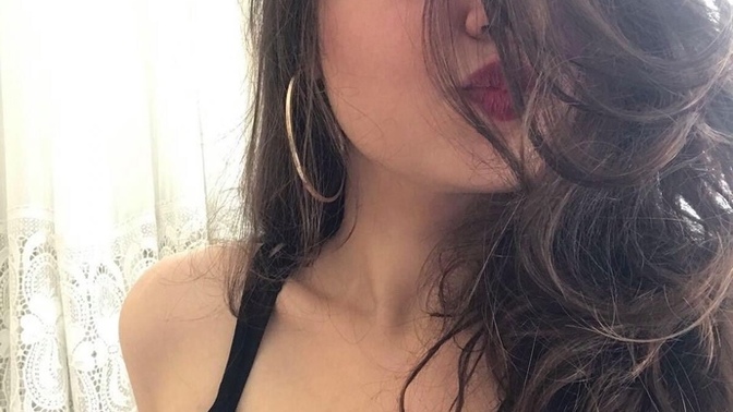 Saçlarımı kestirsem de yüzüme güzel gider mi?