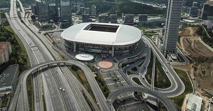 Dört büyükler arasında en güzel stadyuma sahip takım hangisi sizce?