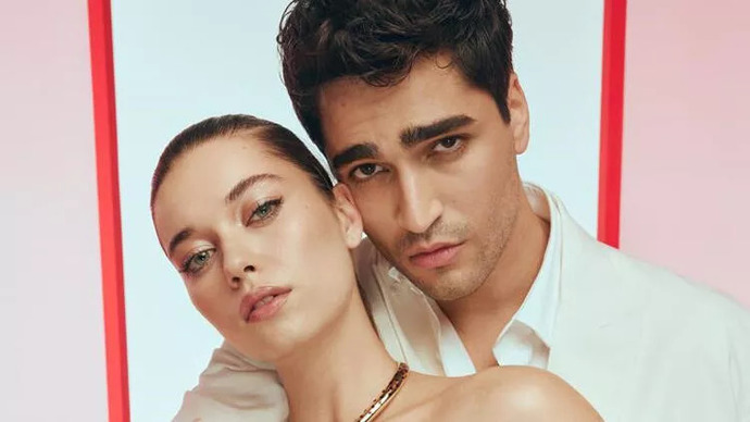 Afra Saraçoğlu ve Mert Ramazan Demir