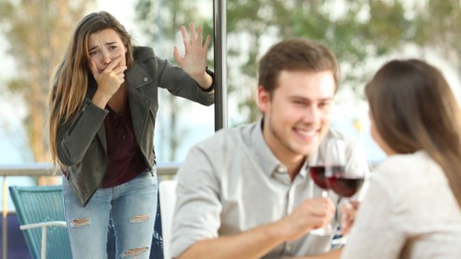 Sevgilin buluşmanızı iptal edip, karşı cins arkadaşıyla görüşürse tepkin ne olur?