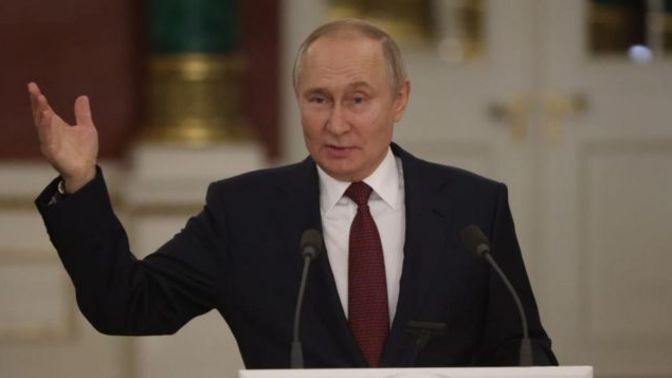Rus petrolüne tavan fiyat uygulamasına katılanlara petrol satışını yasaklandı! Bu durum dengeleri nasıl değiştirir?