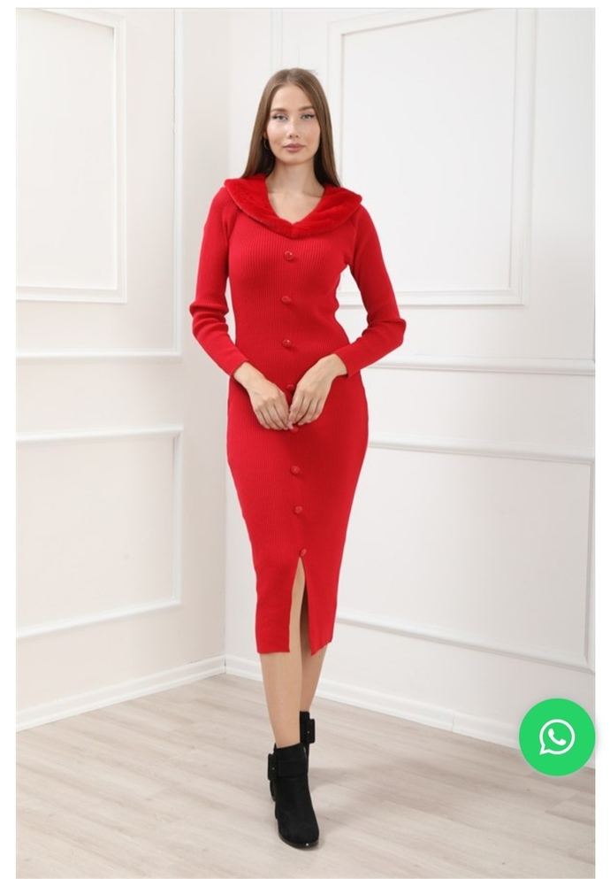 2 elbiseden hangisi daha güzel? Pudra mı yoksa kırmızı mı?
