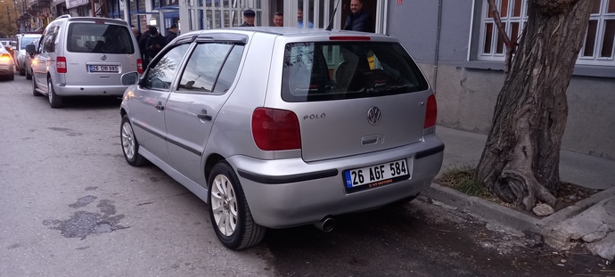 Volkswagen Polo 6n nasıl otomobil sizce tasarımını beğeniyor musunuz?