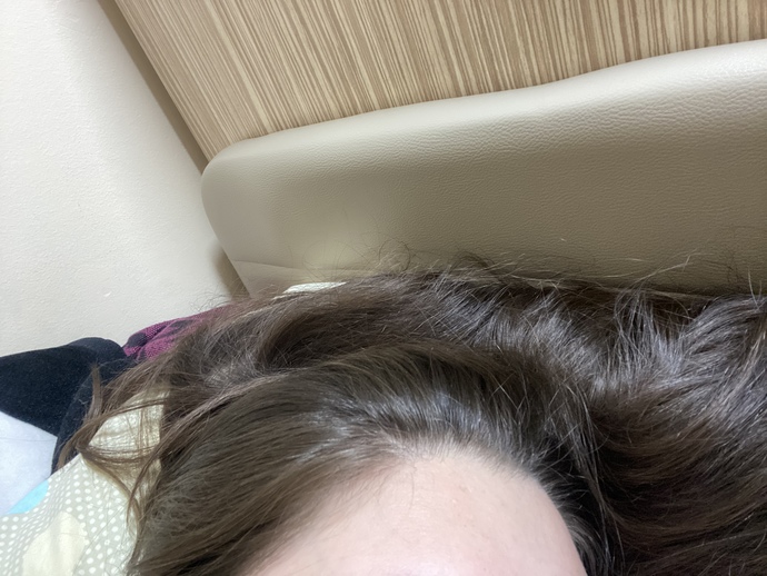 Saçım çok kötü durumda, nasıl bakım yapabilirim 🥺?