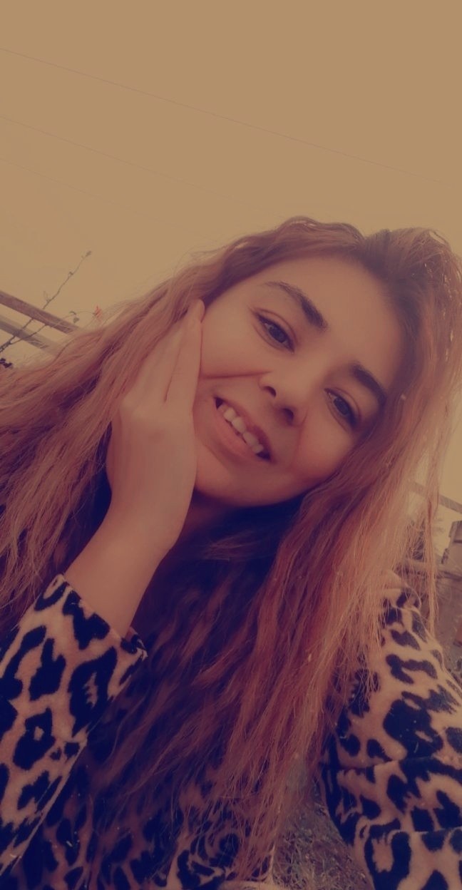 Saçlarımı fotoğraflardaki gibi yaptırmak istiyorum. Yakışır mı bana?
