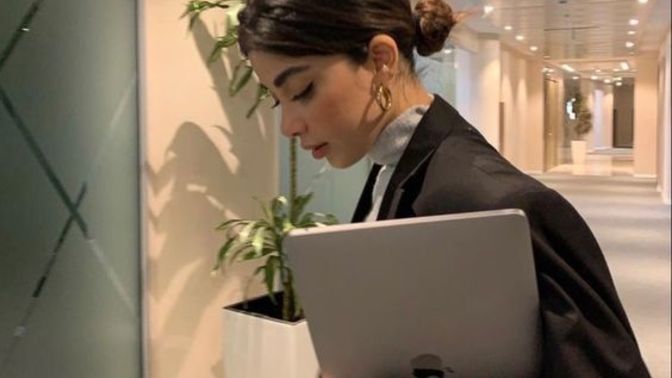 Bir kız olarak internetten kendi paramı nasıl kazanabilirim?