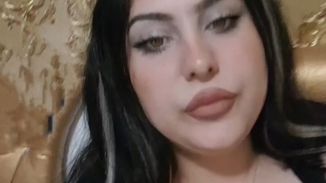 Kızlar ipek kirpik taktırsam mı sizce?