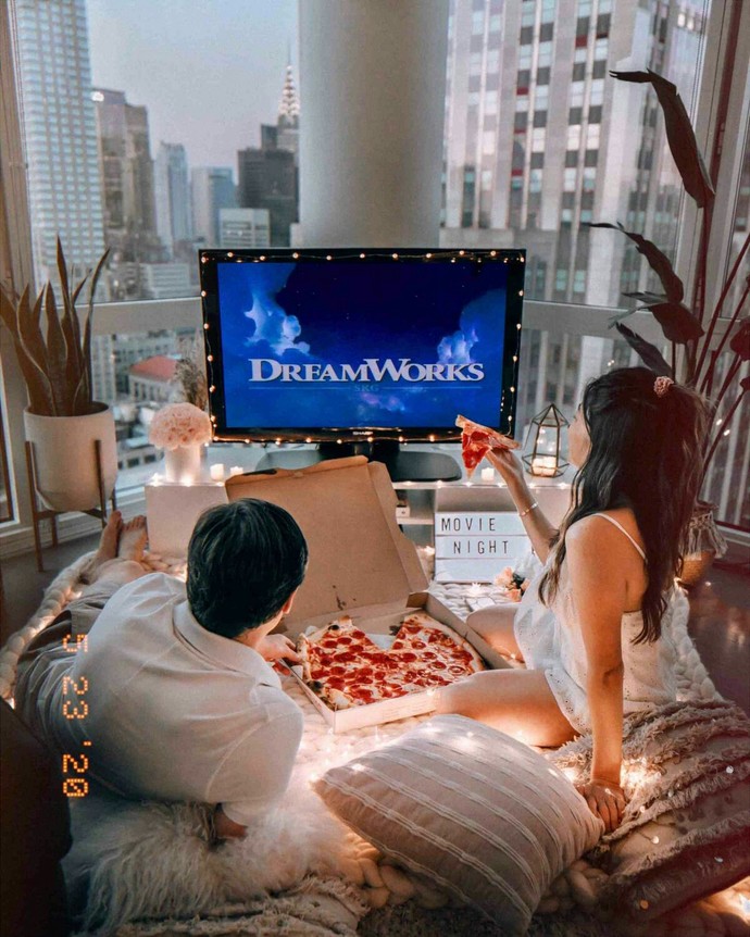 Yılbaşı gecesi pizza yemek abes mi olur?
