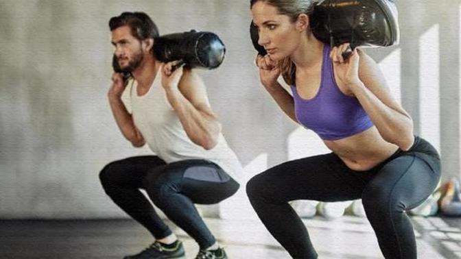 Spor yapmayan sevgili veya eşiniz birden bire sporla popo büyütmek istese ne düşünürsünüz?