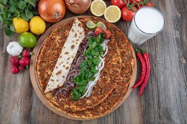 Lezzetli ve sağlıklı yiyecekler arasındaki ezeli mücadeleyi bi sulh anlaşmasıyla çözmek sizce mümkün olur mu?