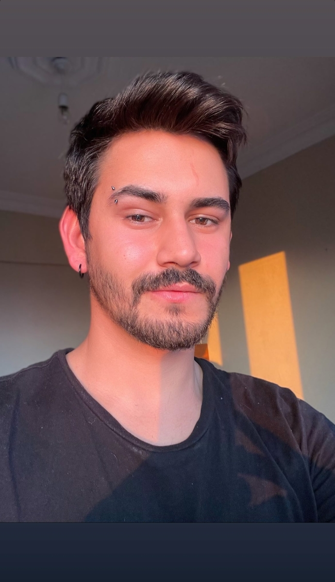 Yılbaşını yanlız ve çalışarak geçirecekler burada mı?