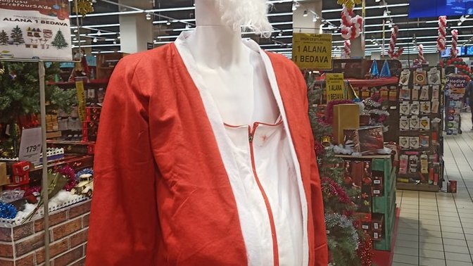 Avmlerde mi noel babaları yakışıklı buluyor musun?