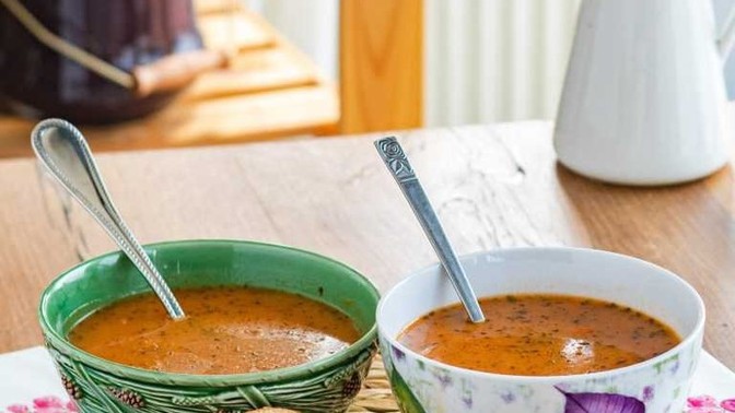 Tarhana çorbası sizce fakir aşı mıdır, şifası ve lezzeti ile baş tacı mıdır?