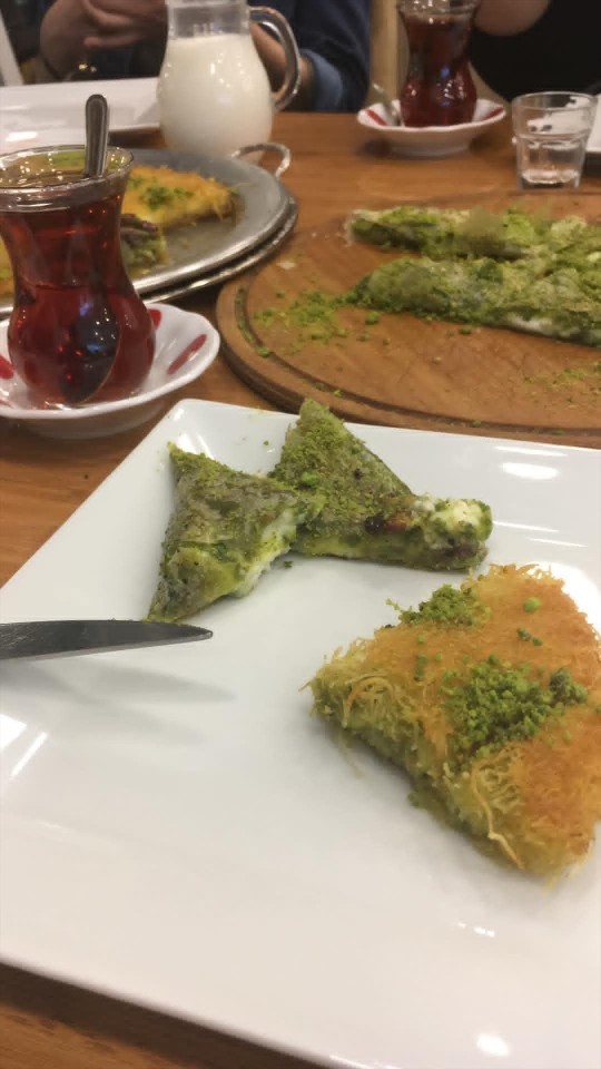 Tatlı ile bakışman kaç dakika?