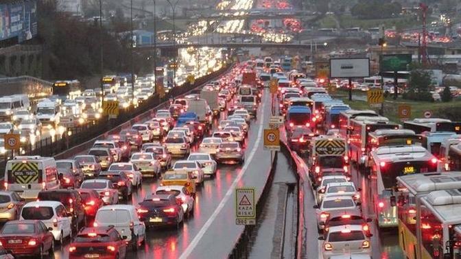 Araç kullanırken sizi en çok ne korkutur?