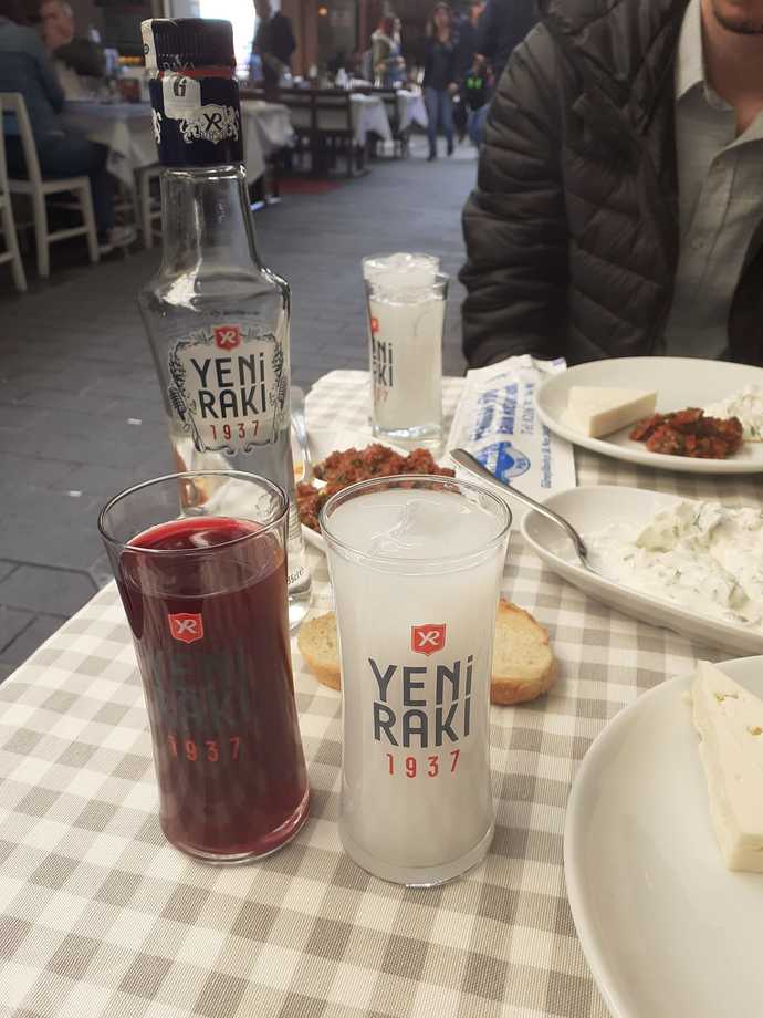 Okuyan erkek mi, okumamış erkek mi?
