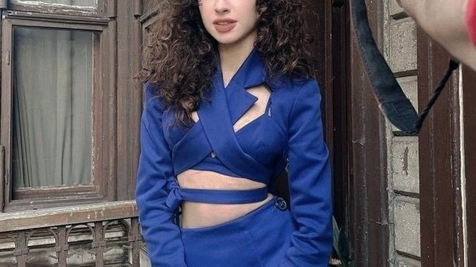 2005 doğumlu Su Burcu Yazgı Coşkun sizce de yaşından büyük durmuyor mu?