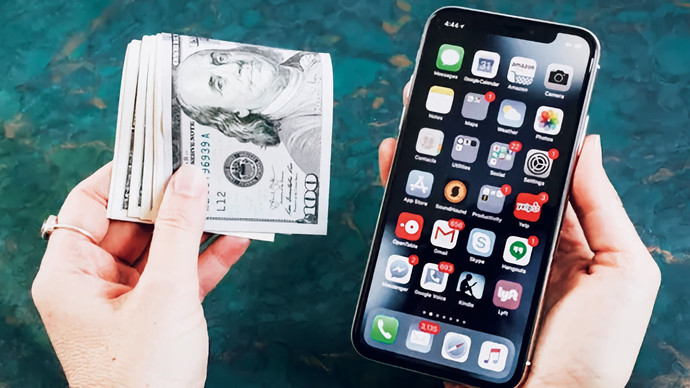 Apple ve Samsungun kutularında şarj aleti olmaması sizi almaktan vazgeçirir mi?