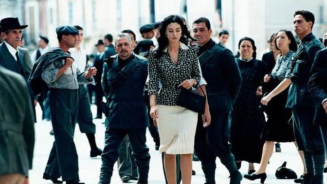 Daha çok aşık olan taraf mı yoksa kendinize aşık eden taraf mısınız?