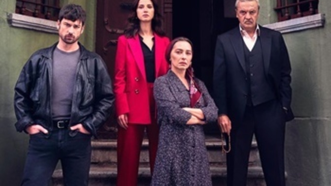 Yürek çıkmazı dizisini izleyen var mı?