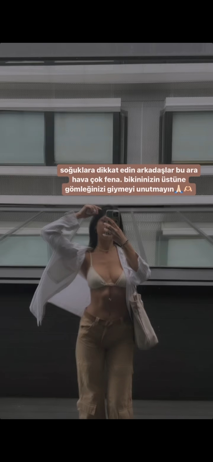 Kışın çıplak giymek moda mı oldu ben Deli gibi uşürken?