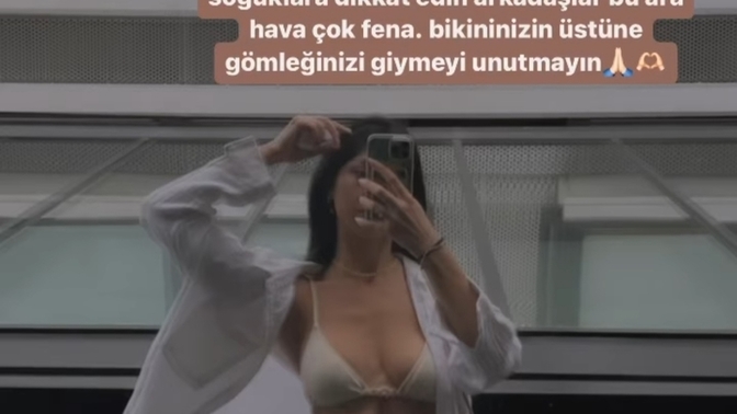 Kışın çıplak giymek moda mı oldu ben Deli gibi uşürken?