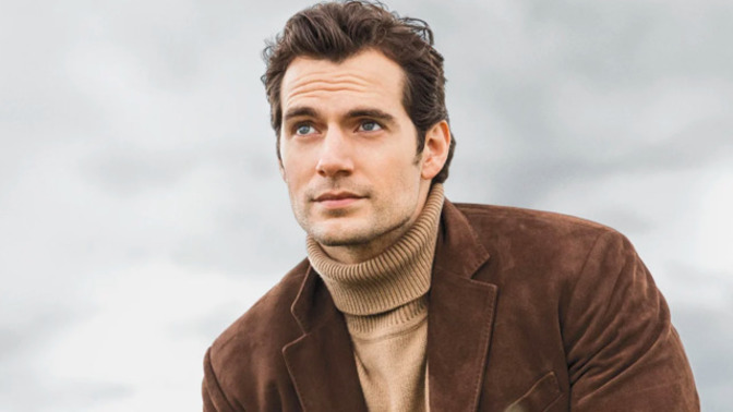 Henry Cavill, 2022'nin en yakışıklı erkeği seçilmiş! Sizce hak etmiş mi?