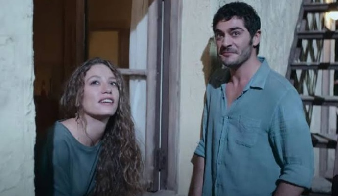 Serenay Sarıkaya-Burak Deniz aşk yaşıyor iddiası! Yakıştırdınız mı?