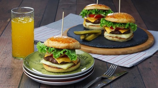 Hamburgere 70 TL vermeye değer mi?