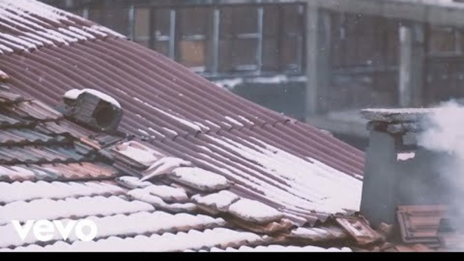"Al kalbim neyine yetmiyor" dediğiniz biri var mı?