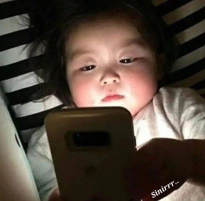 Du bi bakim ne halt karıştırıyo uyuzz... bahsen helee hemen kendine manita yapmış...😬🤣🤣