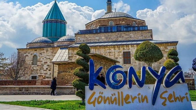 Konya'da suya %45, toplu ulaşımda öğrenci biletine %60, tam bilete %80 zam yapıldı! Şehrinizden zam haberi var mı?
