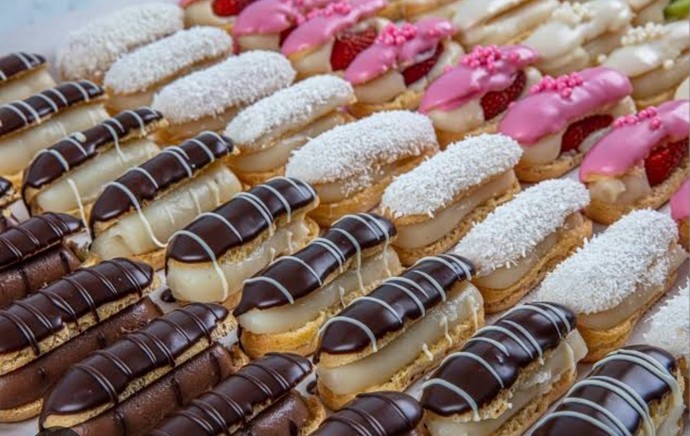 Profiterol mü? Ekler mi?