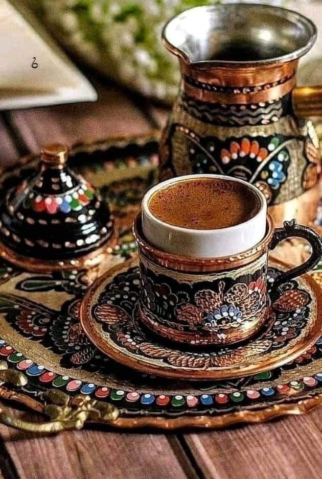 Türk kahvesi içtikten sonra her zaman fal mı bakarsın?