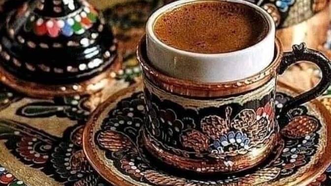 Türk kahvesi içtikten sonra her zaman fal mı bakarsın?