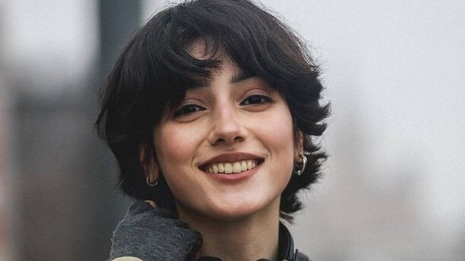18 yaşınızdaki kendinizle konuşma şansınız olsa, ona ne dersiniz?