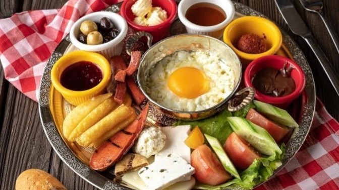 Gece yemeyi en çok sevdiğiniz yemek nedir?