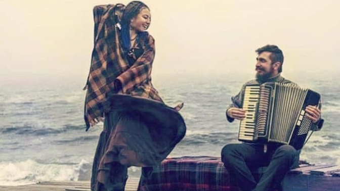 Sana kendini kim iyi hissettiriyor?