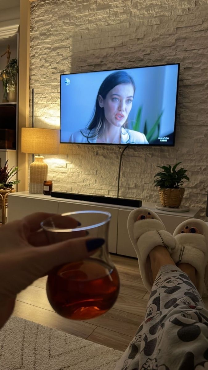 Sizce eski diziler mi yoksa yeni diziler mi?