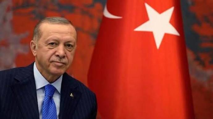 Pakistan Senatosu Cumhurbaşkanımızı Nobel Barış Ödülüne aday göstermiş. Sizce ödül verilir mi?