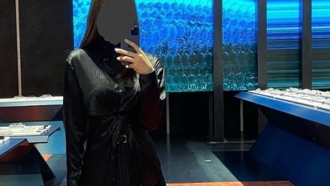 Arkadaşlarla elit bir mekanda kız kıza yemeğe+eğlenceye gideceğiz, kızlar tam olmuş dedi ama çok mu abartı?